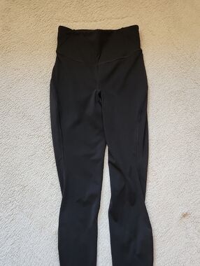 Womens Lululemon Black Leggings